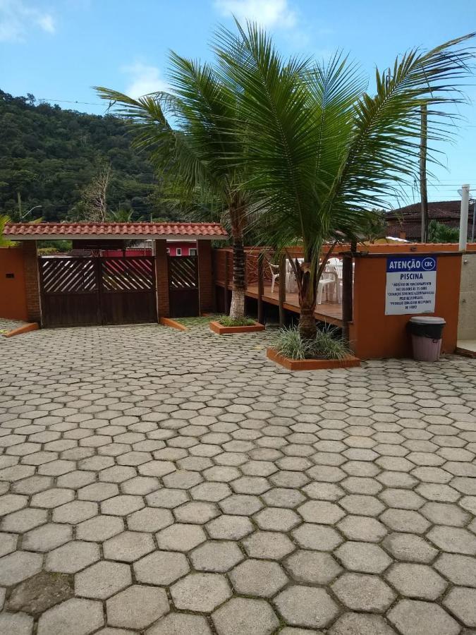 Chale Residencial Bosque Da Cocanha Карагуататуба Экстерьер фото